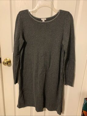 J. Jill Houndstooth Long Sleeve Knit Shift Dress